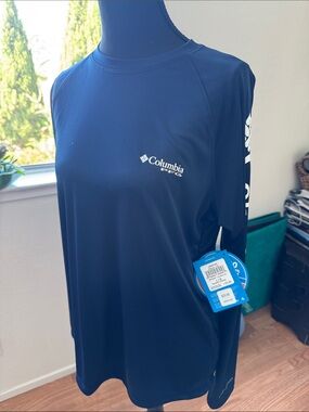 Columbia Navy Blue Long-Sleeve Performance Tee,size Large